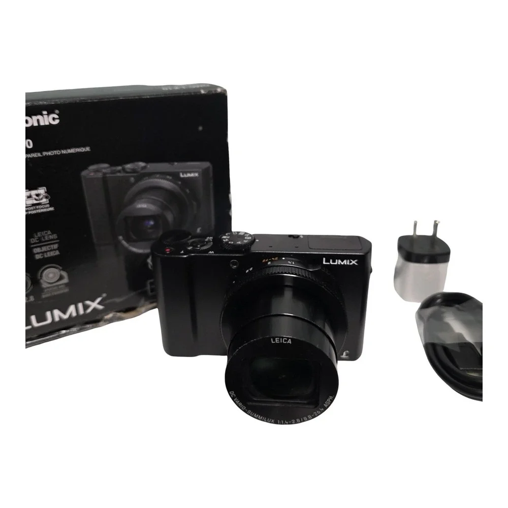 Panasonic LUMIX LX10 20.1MP Digital Camera MINT in BOX